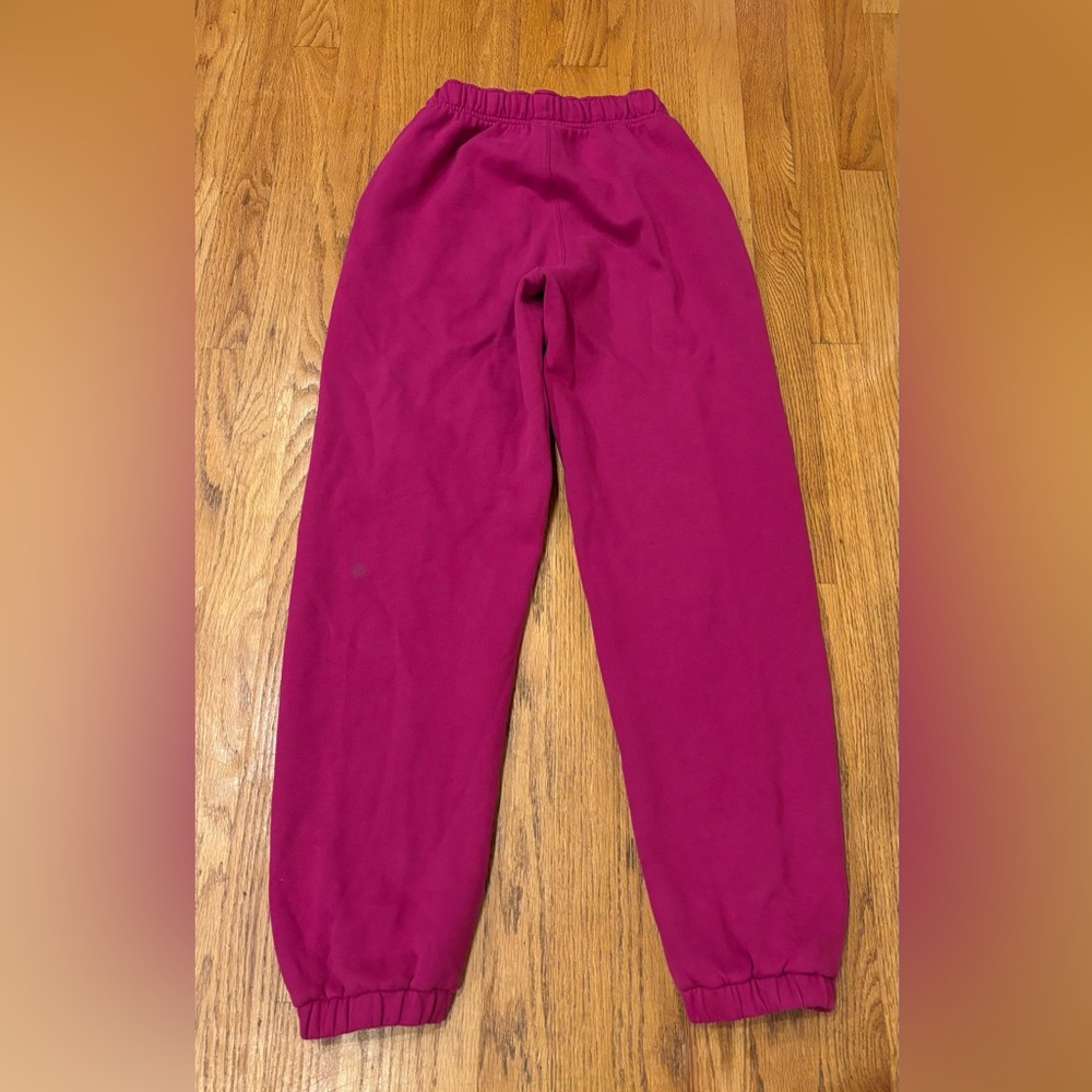 Lululemon Scuba Mid-Rise Oversized Jogger *Regular
Ripened Raspberry size XXS - Picture 12 of 14